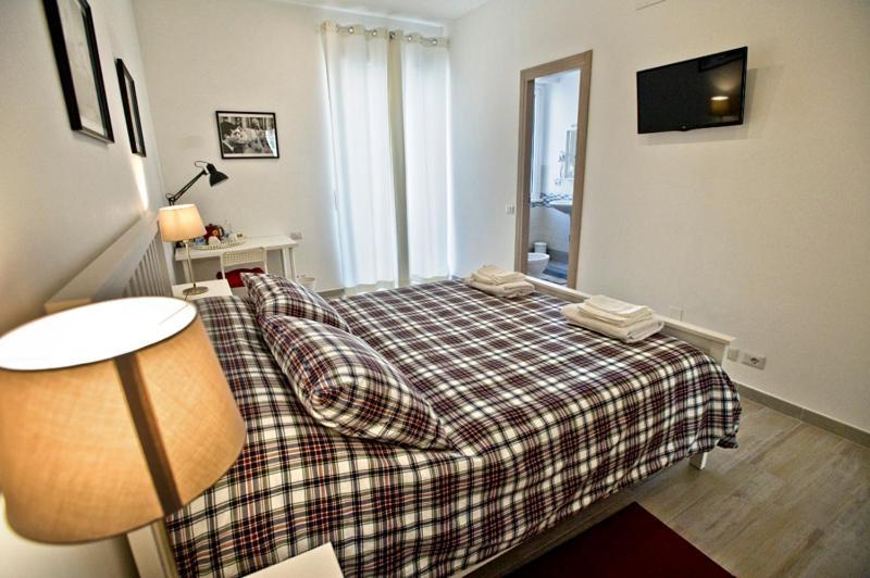 Fellini Bed & Breakfast Rome Bagian luar foto