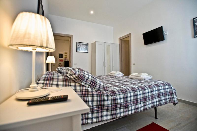 Fellini Bed & Breakfast Rome Bagian luar foto