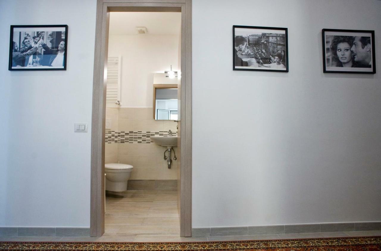 Fellini Bed & Breakfast Rome Bagian luar foto