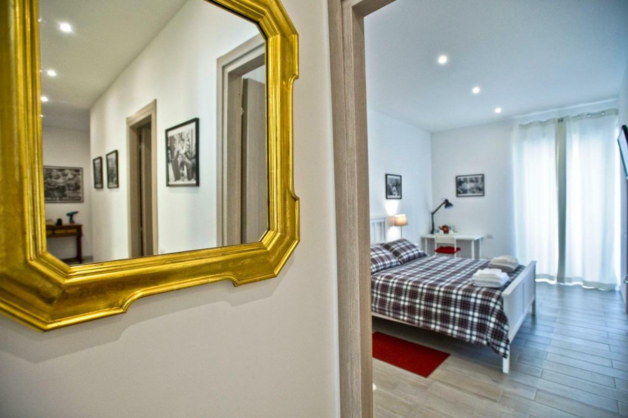 Fellini Bed & Breakfast Rome Bagian luar foto